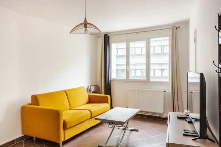 Апартаменты Superbe Studio Paris Gambetta Экстерьер фото